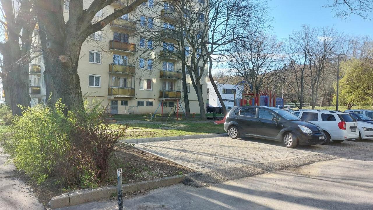 Szuerke Macska Vendegszoba * * Apartment Miskolc Bagian luar foto